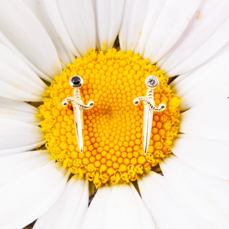 Invicta pin